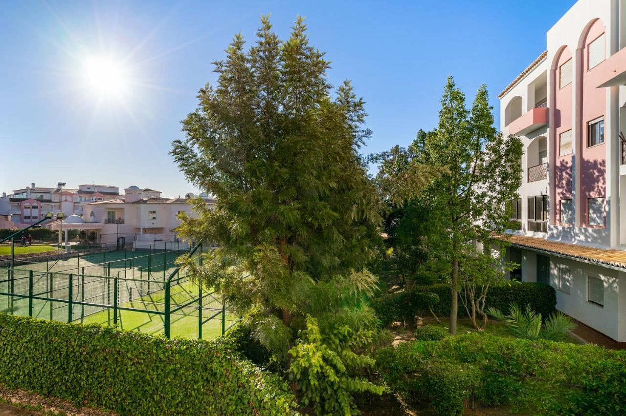 Praia Da Rocha, Vila Rosa, T1, Piscinas, Parqueamento E Internet By Ig Portimao Exterior photo